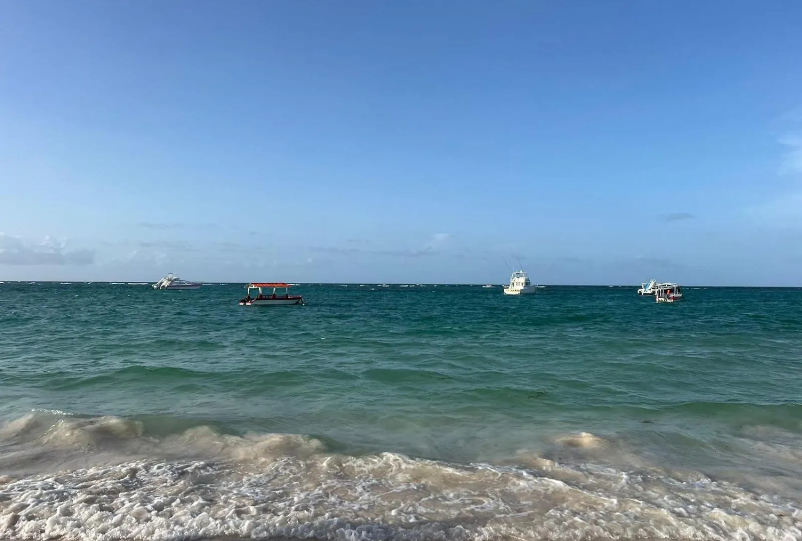 A Solo 13 Minutos Caminando A Playa, 2 Niveles De Apartamento 1 Habitacion Con Jacuzzy Privado Punta Cana
